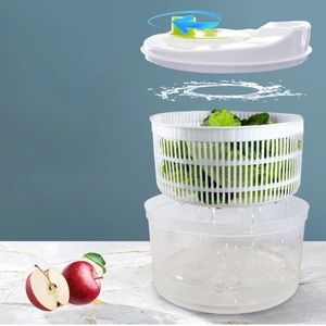 Lettuce spinner NWT salad spinner lettuce spinner Quality spinner and strainer